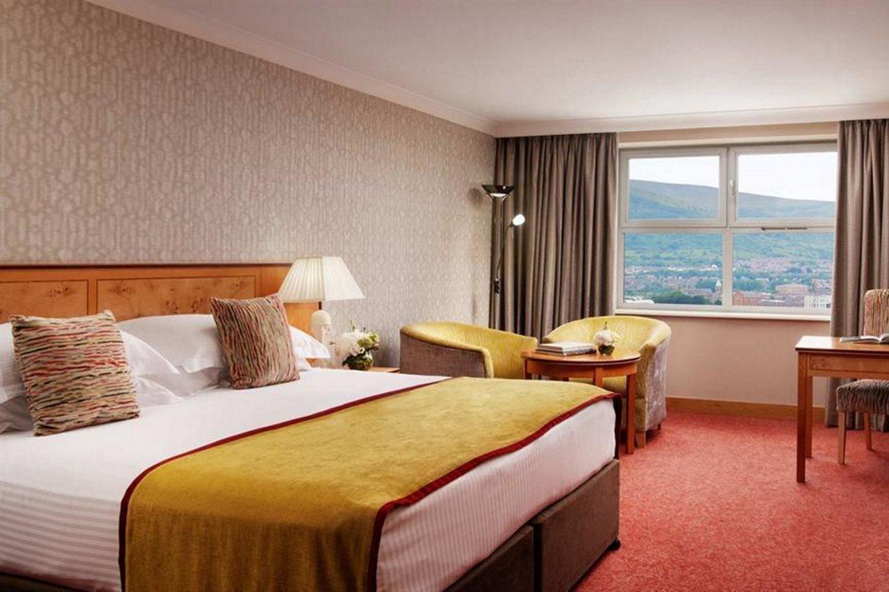 Europa Hotel Belfast Ngoại thất bức ảnh